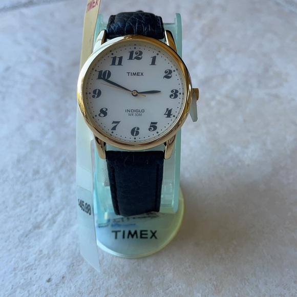 Timex Men indiglo night light #H2Y041/9J - Picture 2 of 4